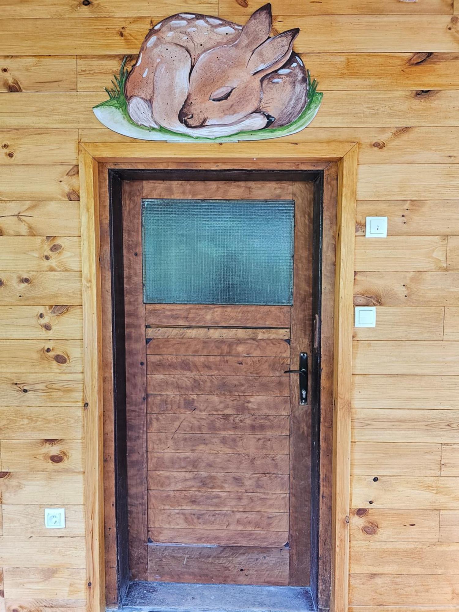 דירה Traditional House Srna מויקובאץ